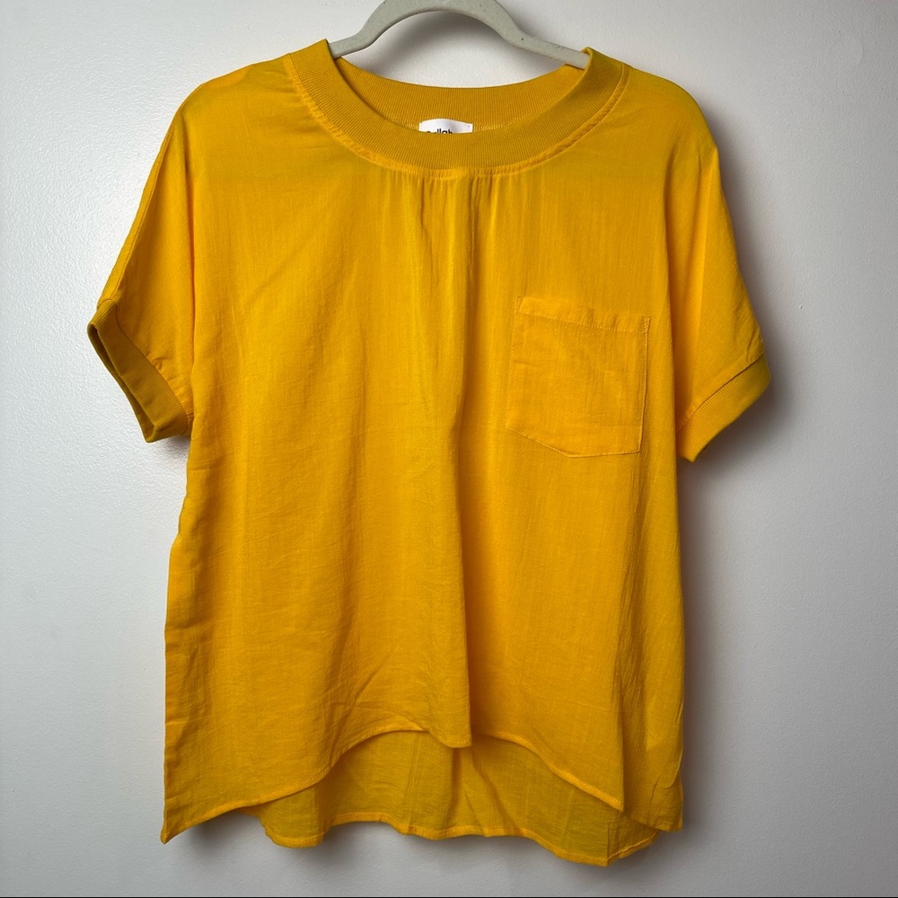 Callahan Women's Sz Small yellow gold lightweight tee shirt New with tag